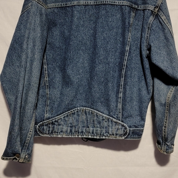 Pre-owned Vintage Guess Jacket - Picture 4 of 10